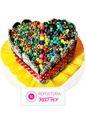 Candy Cake Torta forma de Corazón con Turrón Doña Pepa y Chocolates