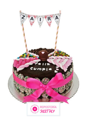 Torta Candy Cake con Chocolates, Galletas Doña Pepa y Golosinas